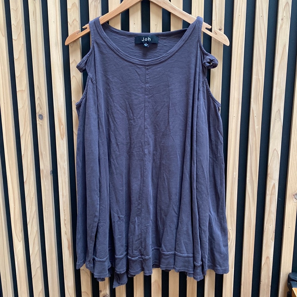 Joh cotton cold shoulder top